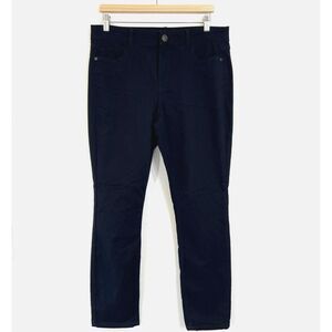 Liz Claiborne Jeans 12x 30  Sara Slim Leg Mid-Rise Black Stretch Soft Comfy City